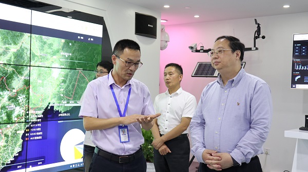 杭州市副市長王宏一行在好色视频下载链接展廳參觀 杭州市副市長王宏一行在好色视频下载链接展廳參觀