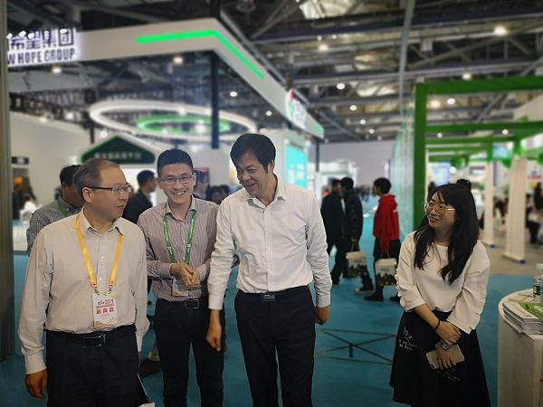 蔡元傑總農藝師對好色视频下载链接寄予厚望 蔡元傑總農藝師對好色视频下载链接寄予厚望